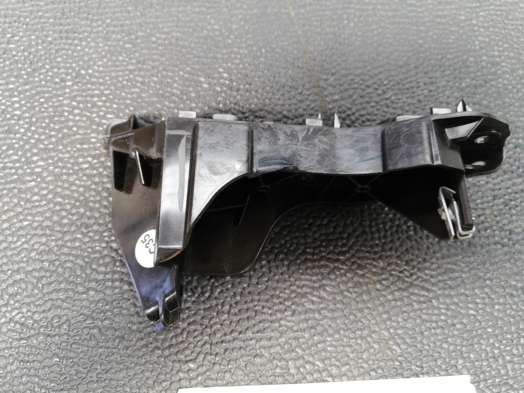 Volkswagen Polo Right Front Bumper Bracket