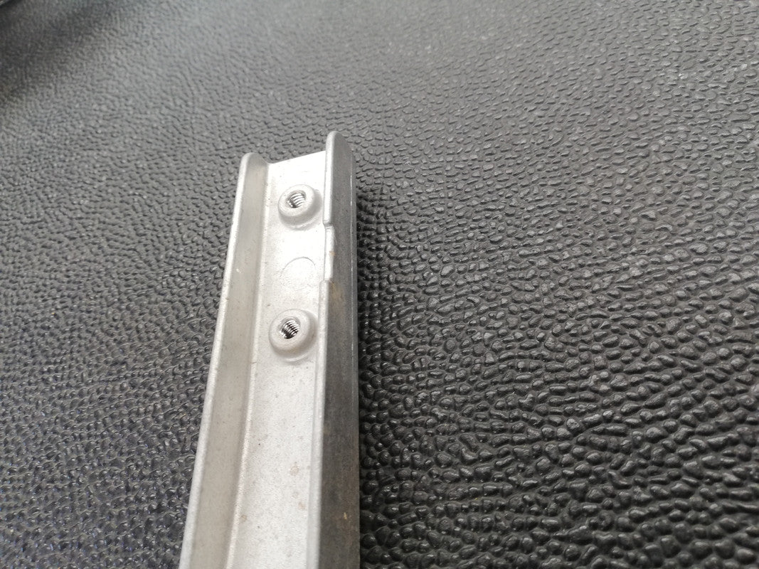 Mercedes-Benz GLE W167, AMG, GLS83 2023 Left Front Valance Lower Bracket Mount