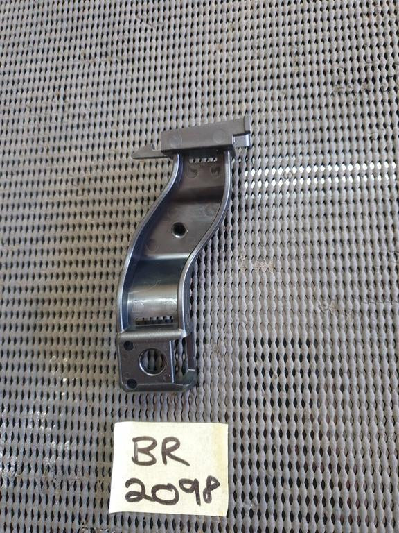 Mercedes-Benz CLS Coupe W218 Left Rear Bumper Bracket