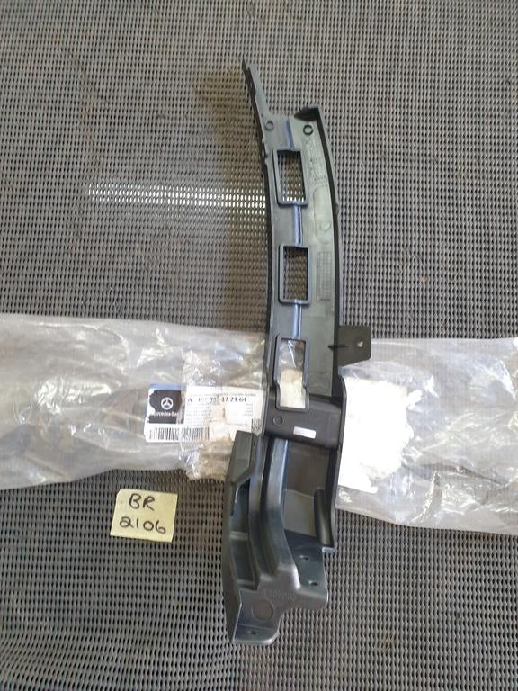 Mercedes-Benz GLA W156 Left Front Bumper Bracket
