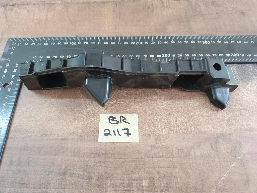 Volkswagen Crafter Left Front Bumper Bracket