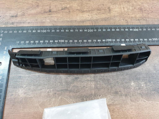 Original New Hyundai i20 Right Rear Bumper Bracket