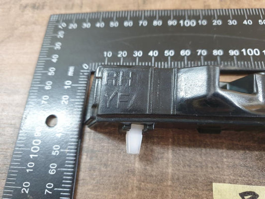 Original New Hyundai Sonata Right Front Bumper Bracket