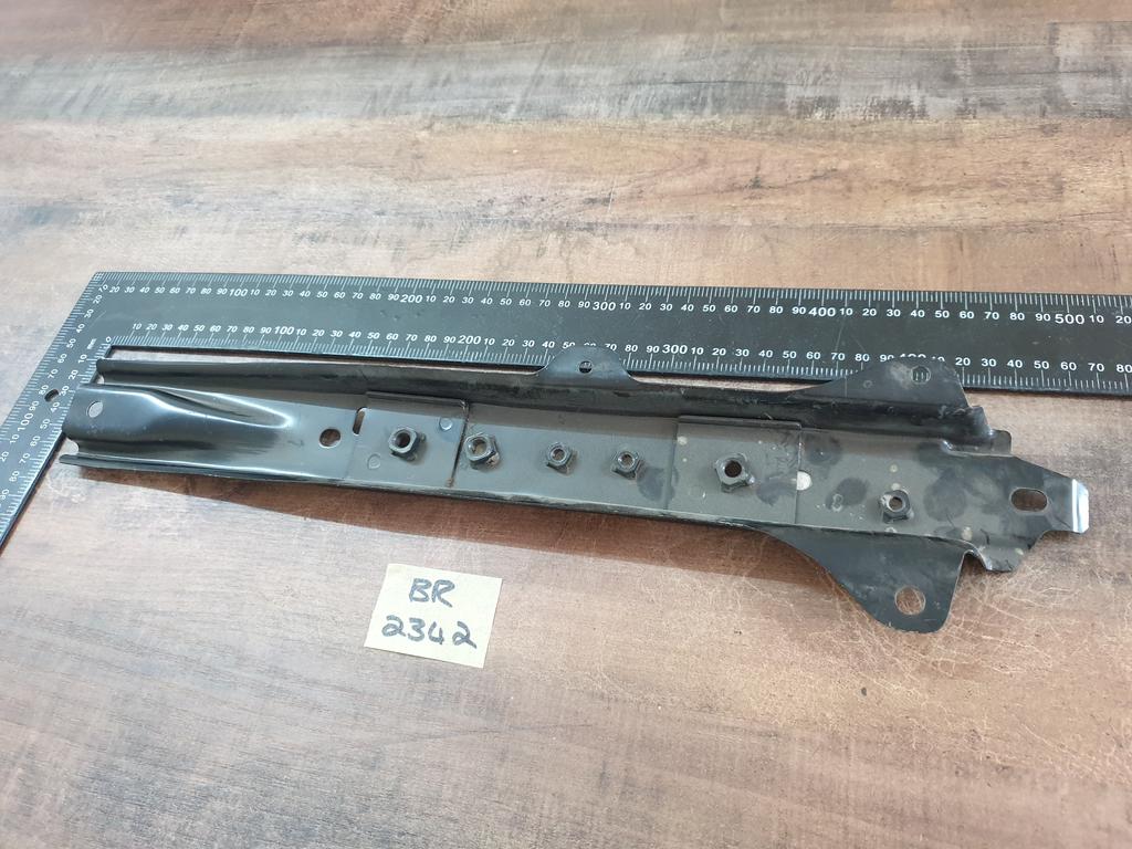 Original New Nissan NP300 Bonnet Lock Bracket