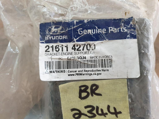 Original New Hyundai H100 Left Engine Support Bracket