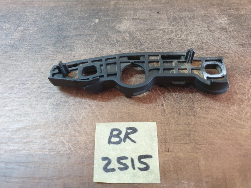 Original Used Mercedes-Benz GLA H247 Right Front Bumper Mounting Bracket