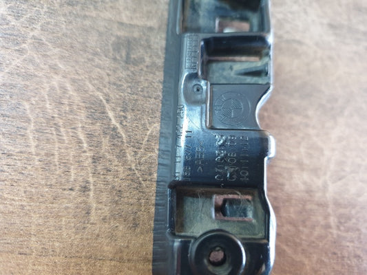 Original Used BMW 3 Series G20 G21 Right Front Bumper Guide