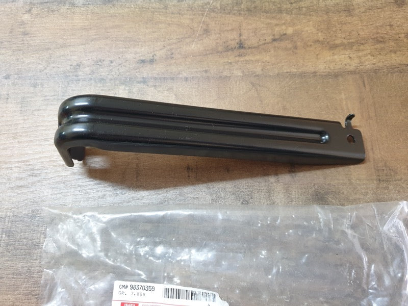 Original New Isuzu D-Max Front Bumper Inner Bracket