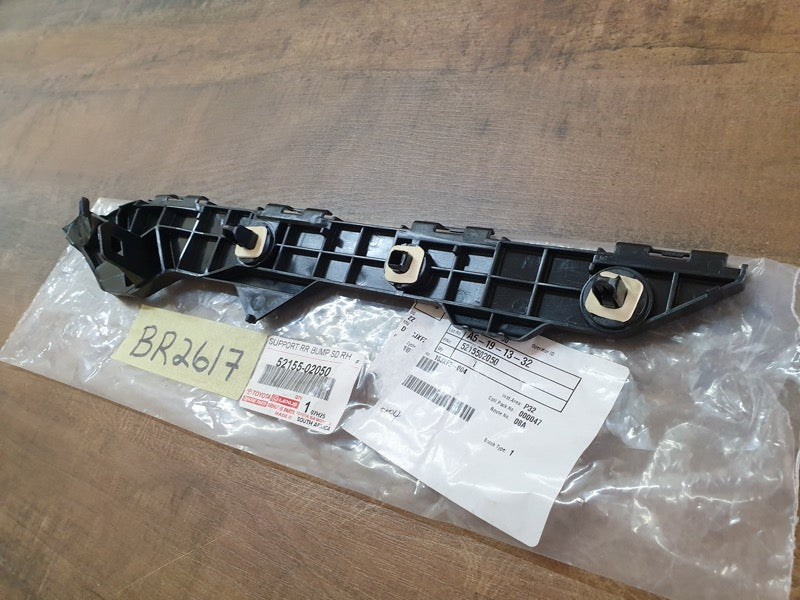 Original New Toyota Corolla Quest Right Rear Bumper Bracket