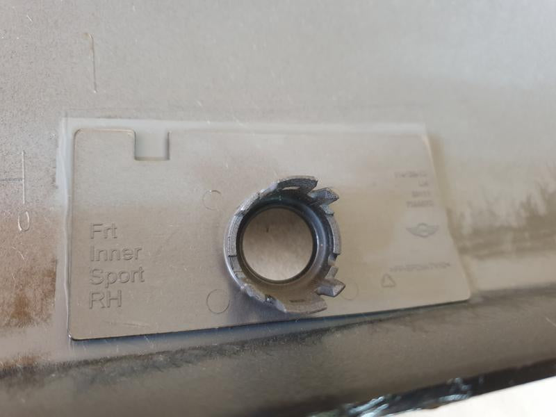 Original New Mini Clubman F54 Front Bumper Centre Moulding