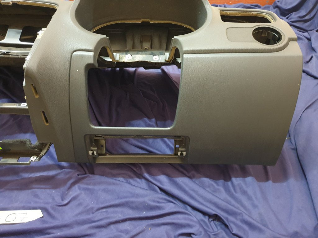 Volkswagen Polo Dashboard