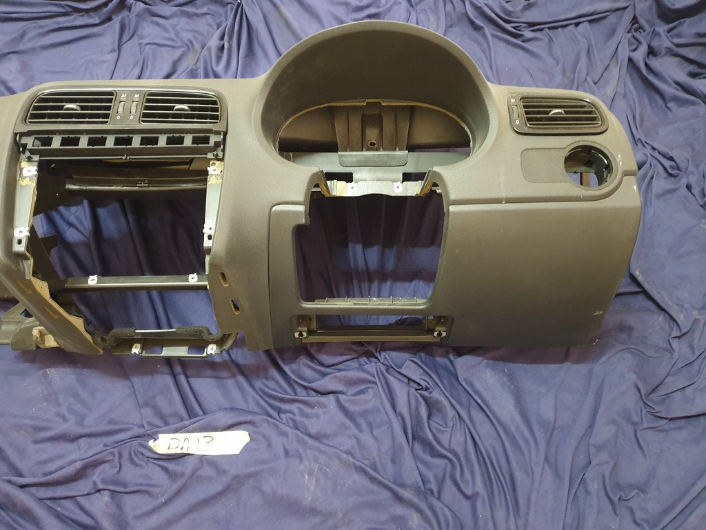 Volkswagen Polo Dashboard with vents