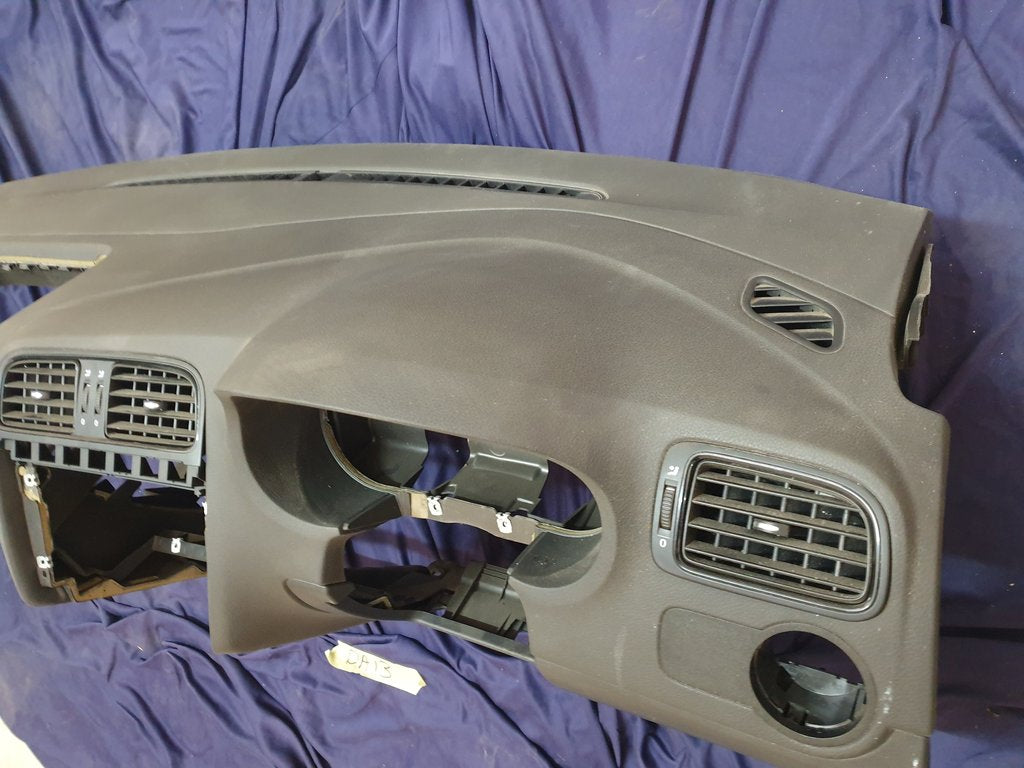 Volkswagen Polo Dashboard with vents