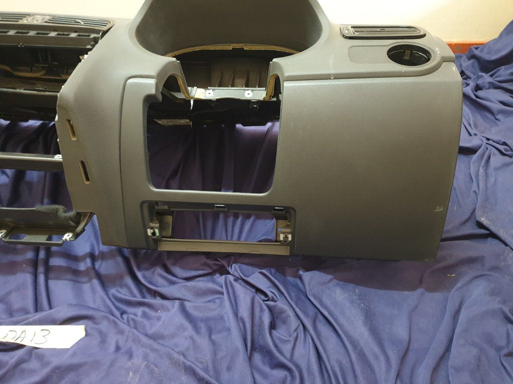 Volkswagen Polo Dashboard with vents