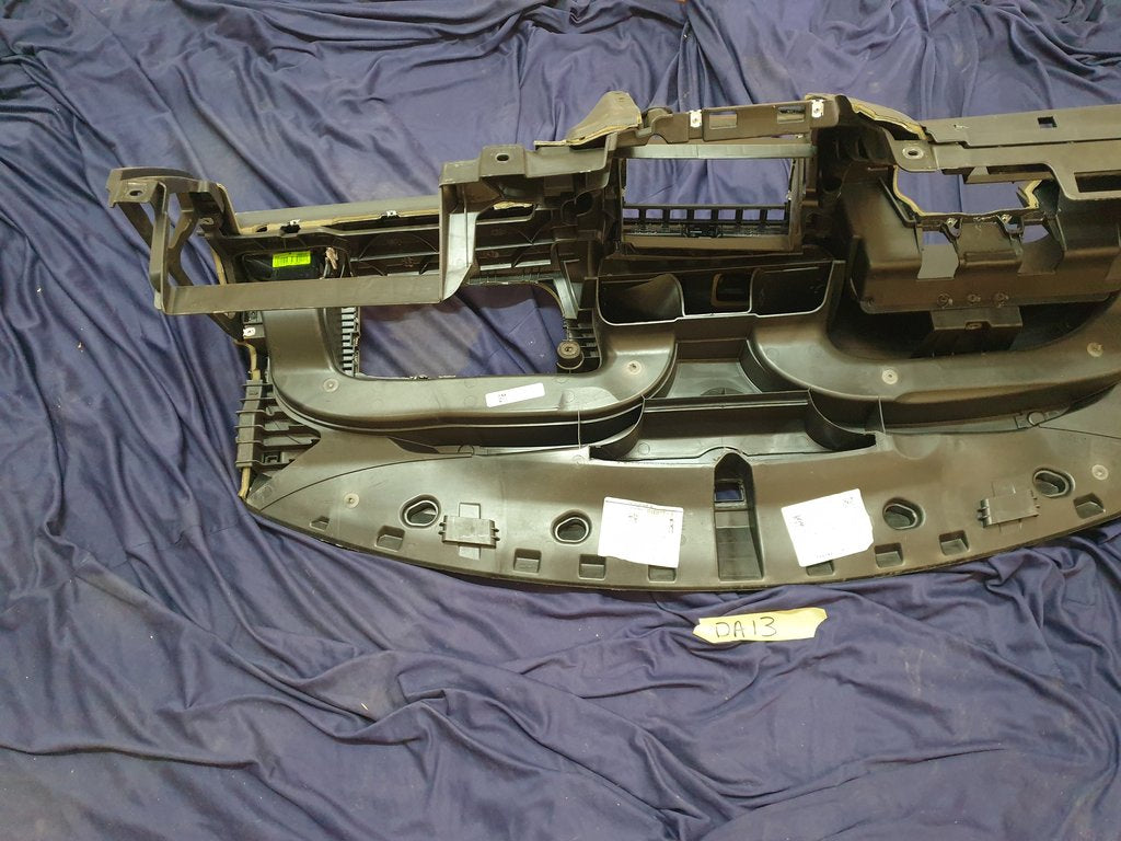 Volkswagen Polo Dashboard with vents