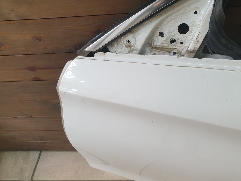 Mercedes-Benz C-Class W205 Left Front Passenger Door - Including Door Rubber, Window Rubber, Door Blackout Trim and Chrome Window Trim