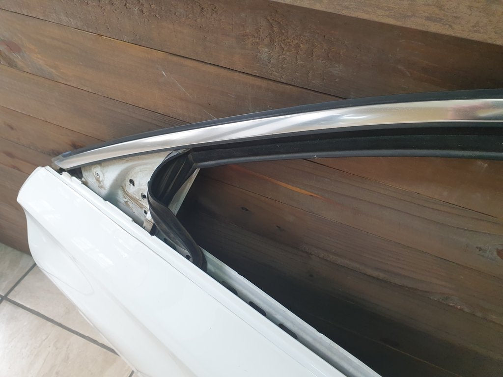 Mercedes-Benz C-Class W205 Left Front Passenger Door - Including Door Rubber, Window Rubber, Door Blackout Trim and Chrome Window Trim