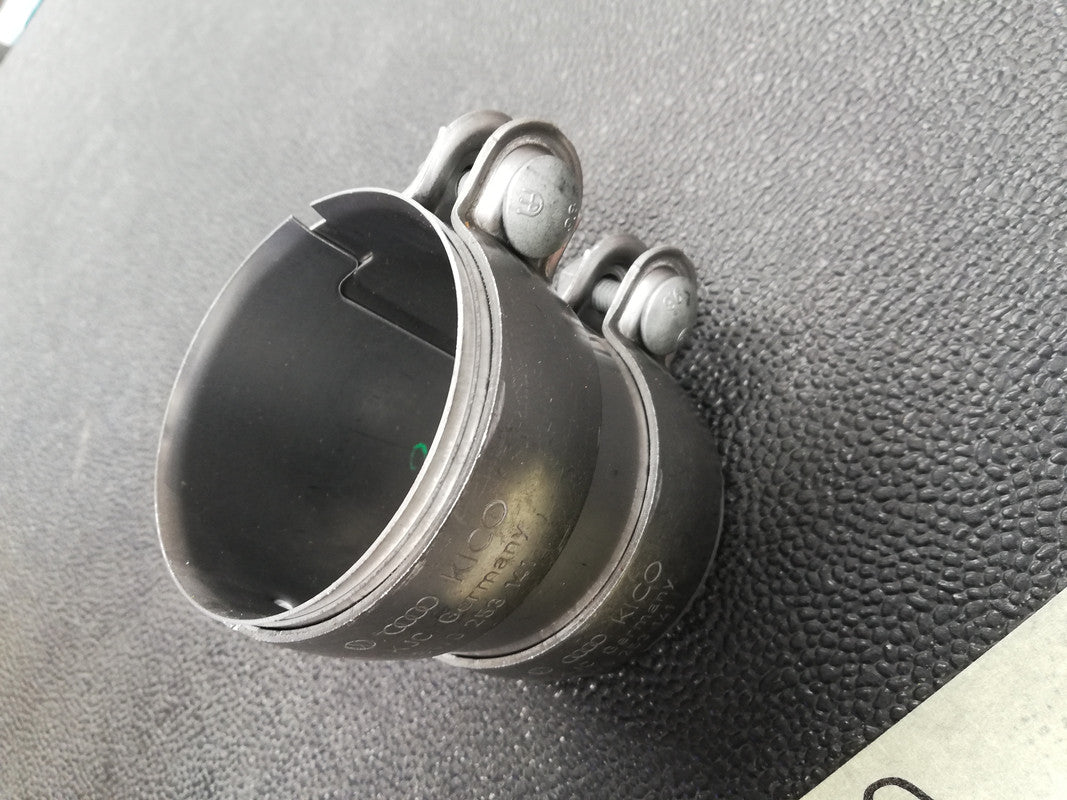 Volkswagen Touareg 2020 Rear Exhaust Clamp