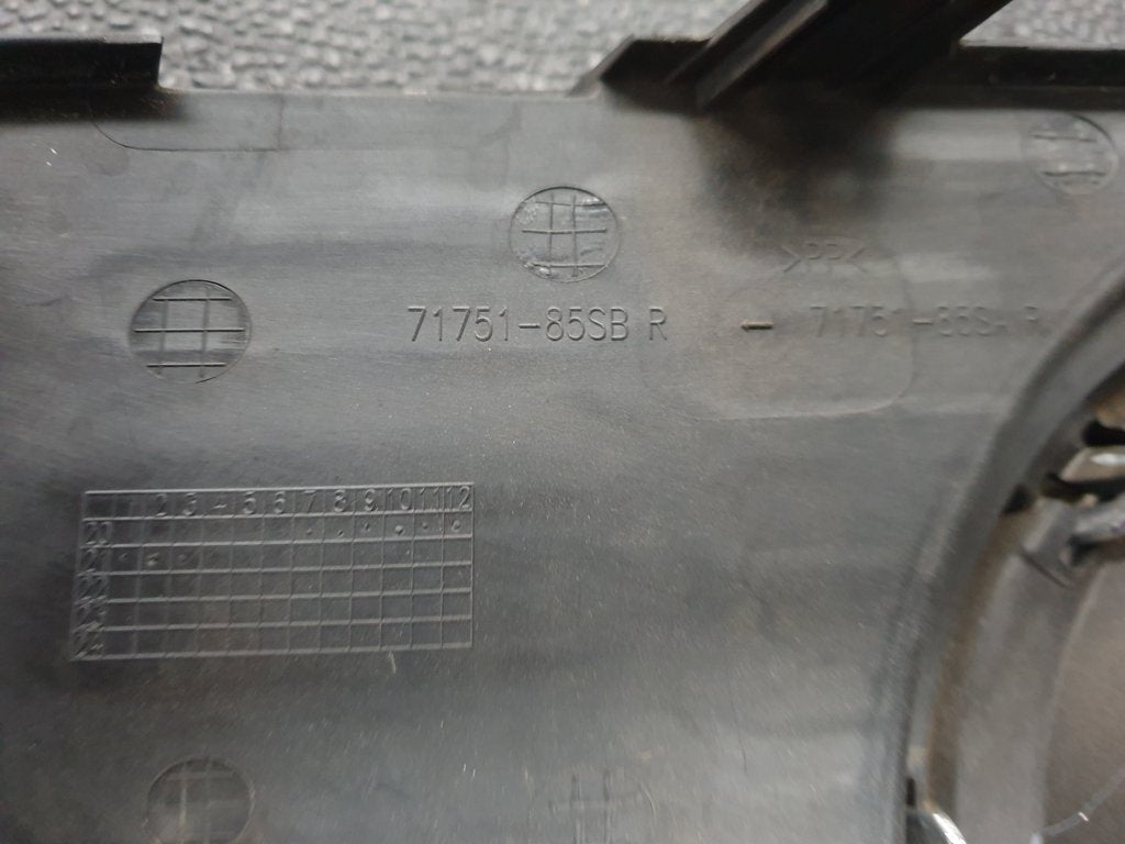 Toyota Urban Cruiser Right Front Fog Light Cover