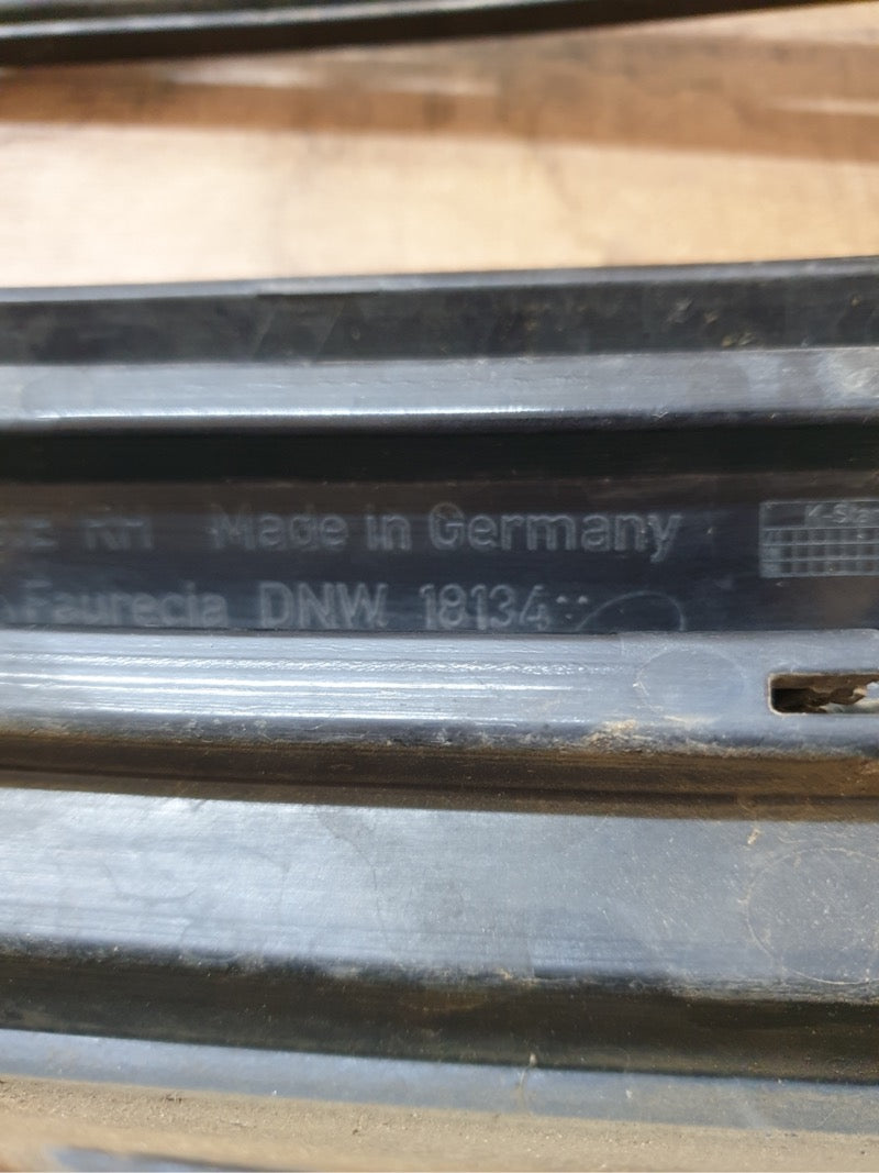 Original Used Volkswagen Tiguan Right Front Bumper Lower Vent Grille