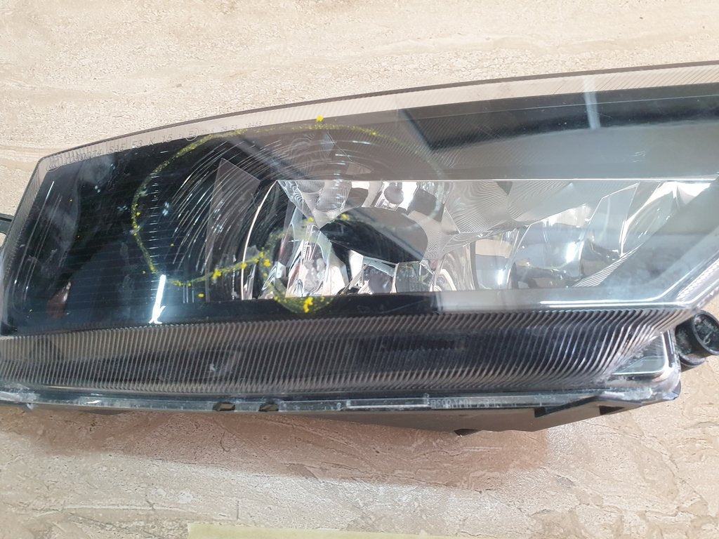 Volkswagen Tiguan Right Fog Light