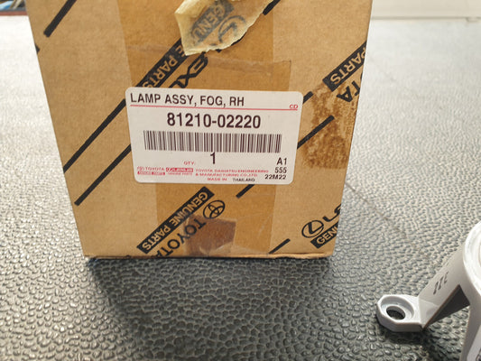 Toyota Hilux Right Fog Light