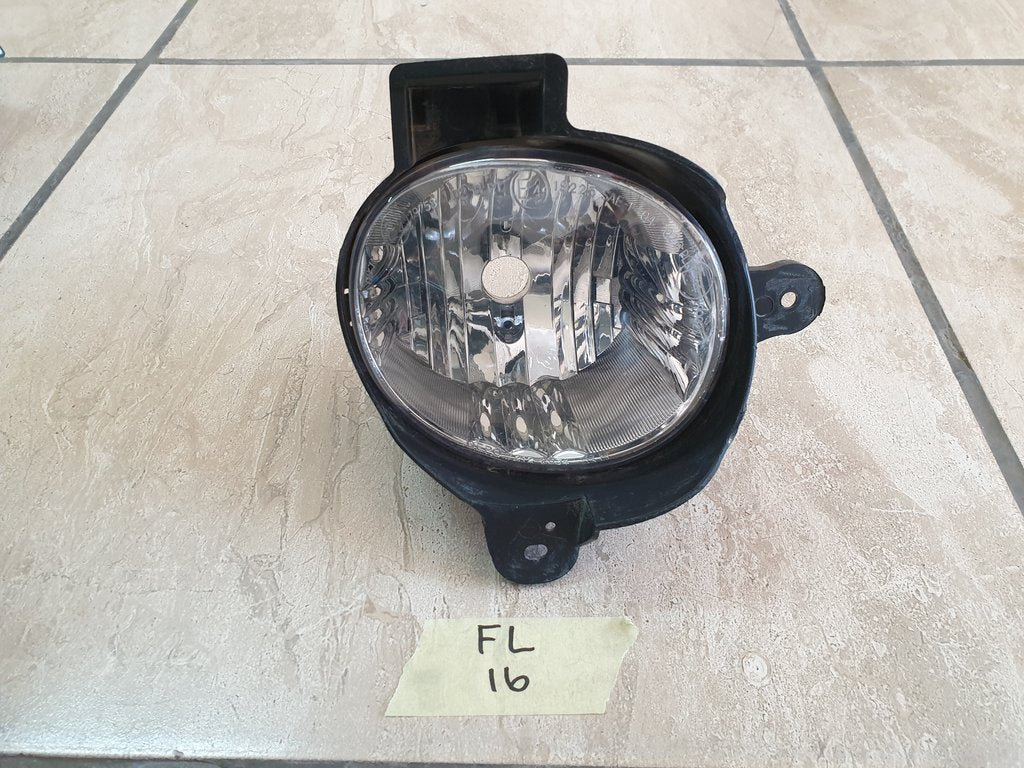 Toyota Aftermarket Hilux Right Fog Light