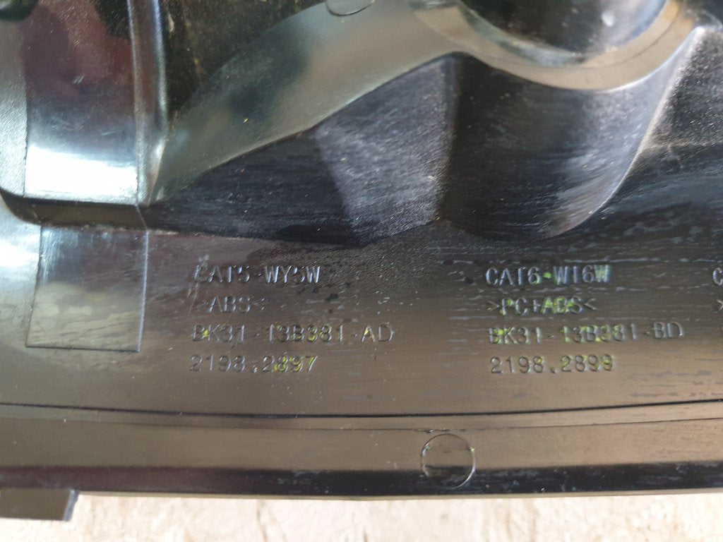 Ford Transit Left Outer Mirror Indicator Light