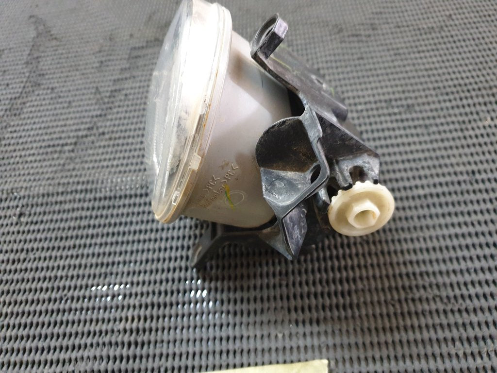 Toyota Hilux Right Fog Light