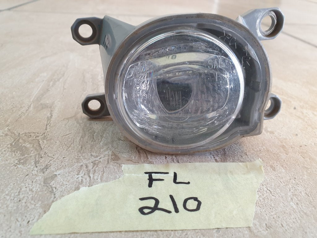 Toyota Hilux Fortuner GD6 2021, 2022, 2023 Right Fog Light