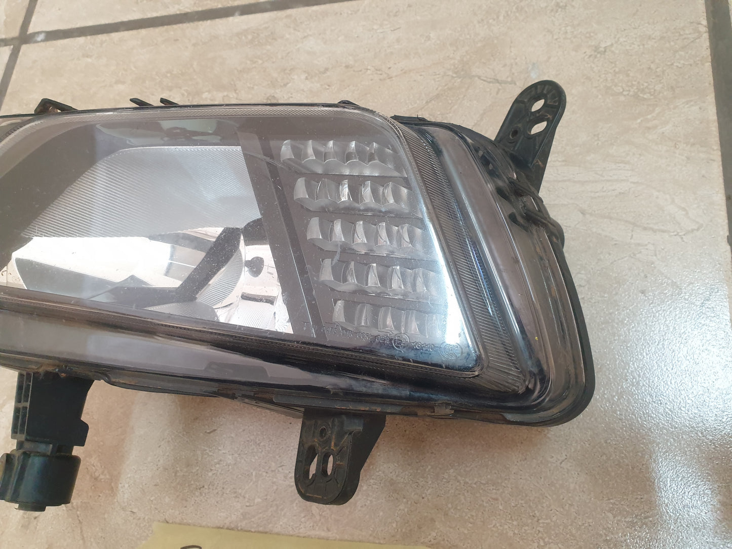Volkswagen Polo Left Fog Light