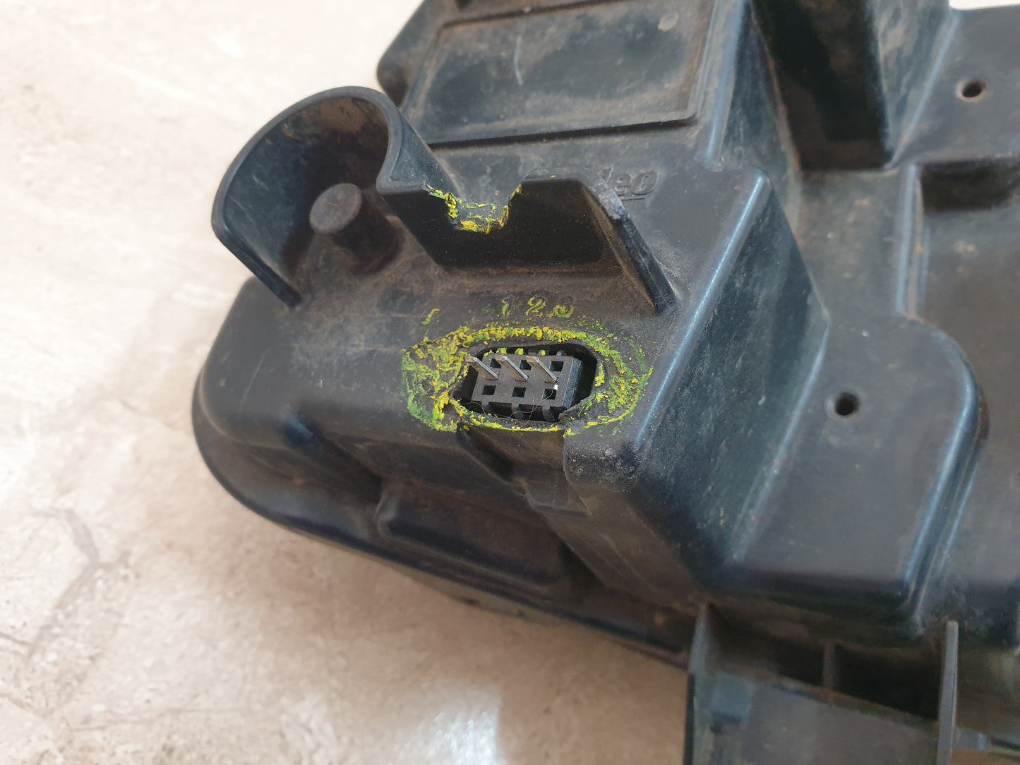 Volkswagen Polo Left Fog Light