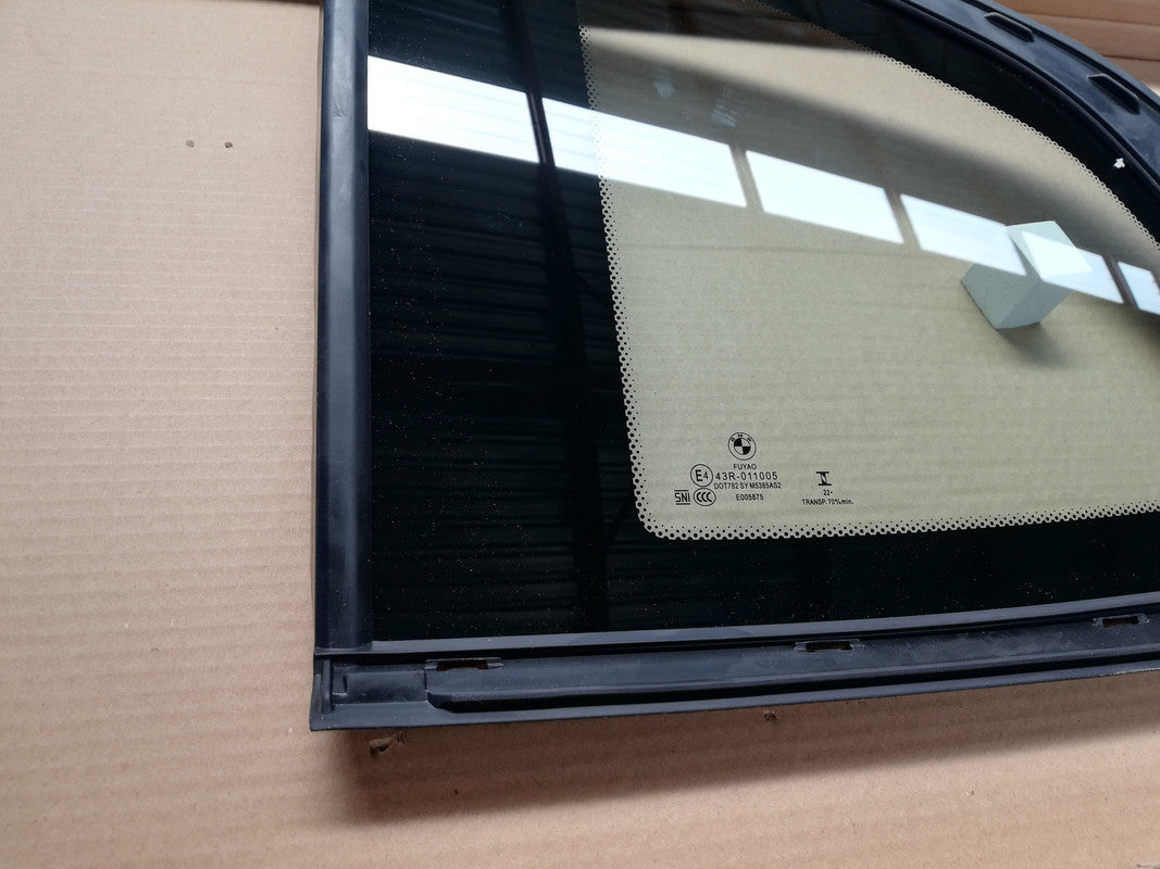 BMW X3 SDRIVE, 18D 2023 Left Rear Quarter Glass