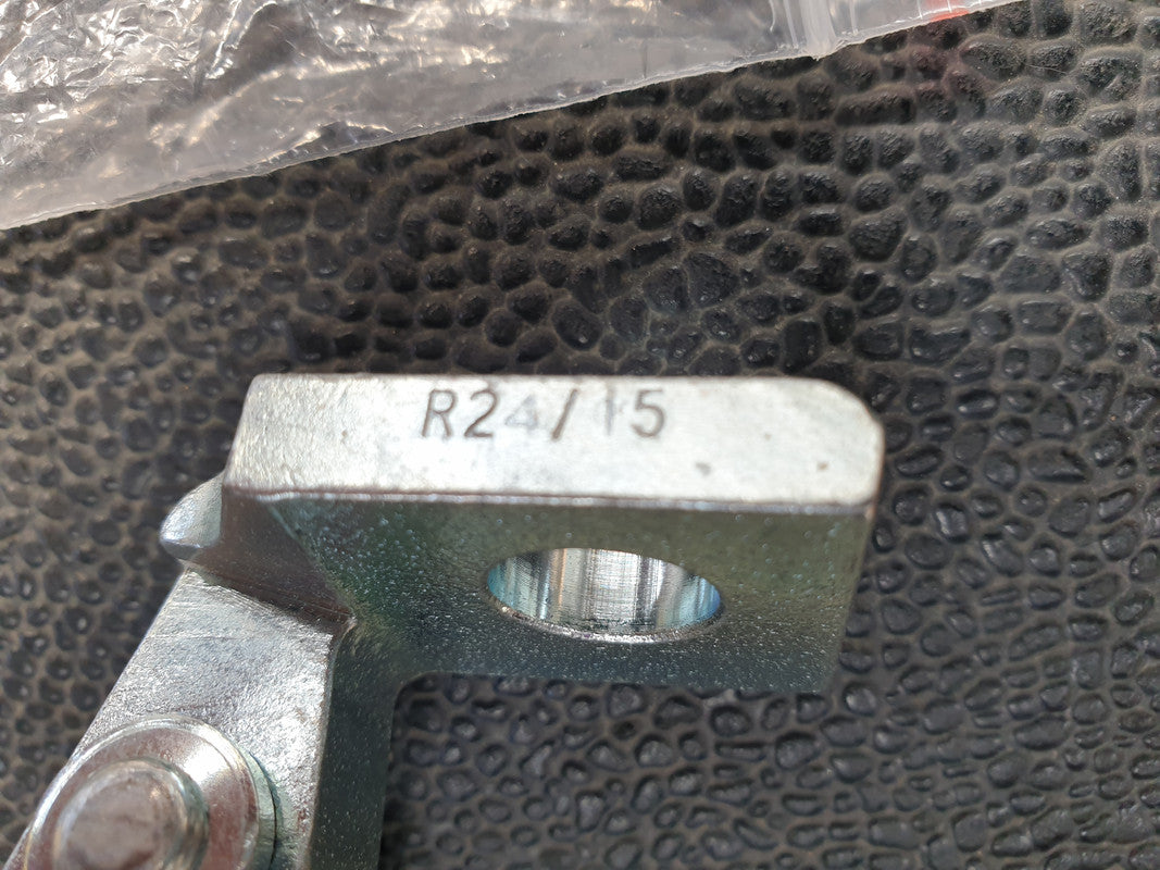 Haval Jolion 1.5T 2021 Right Front Door Lower Hinge