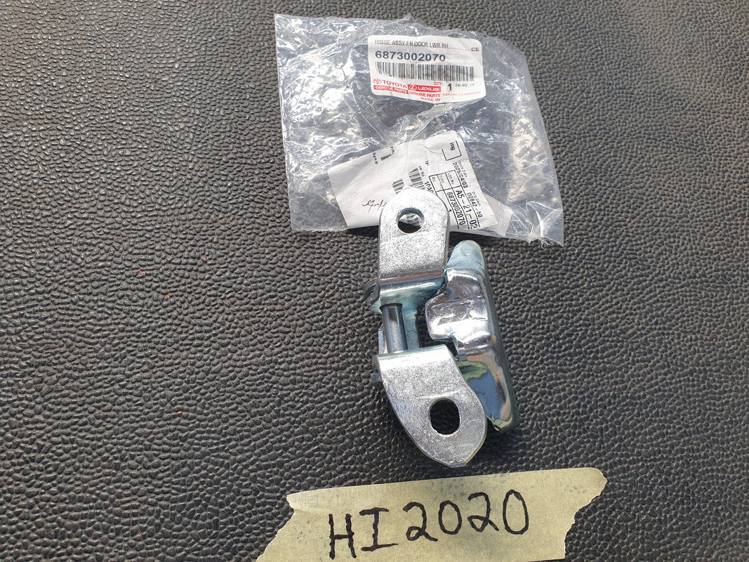 Toyota Hilux 2023 Right Front Door Hinge Lower