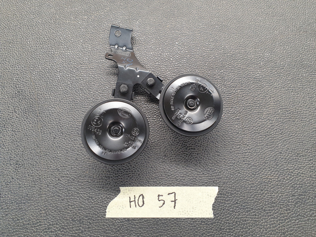 Ford Ranger XLT 2024 Right Side Low and High Tone Horns With Bracket