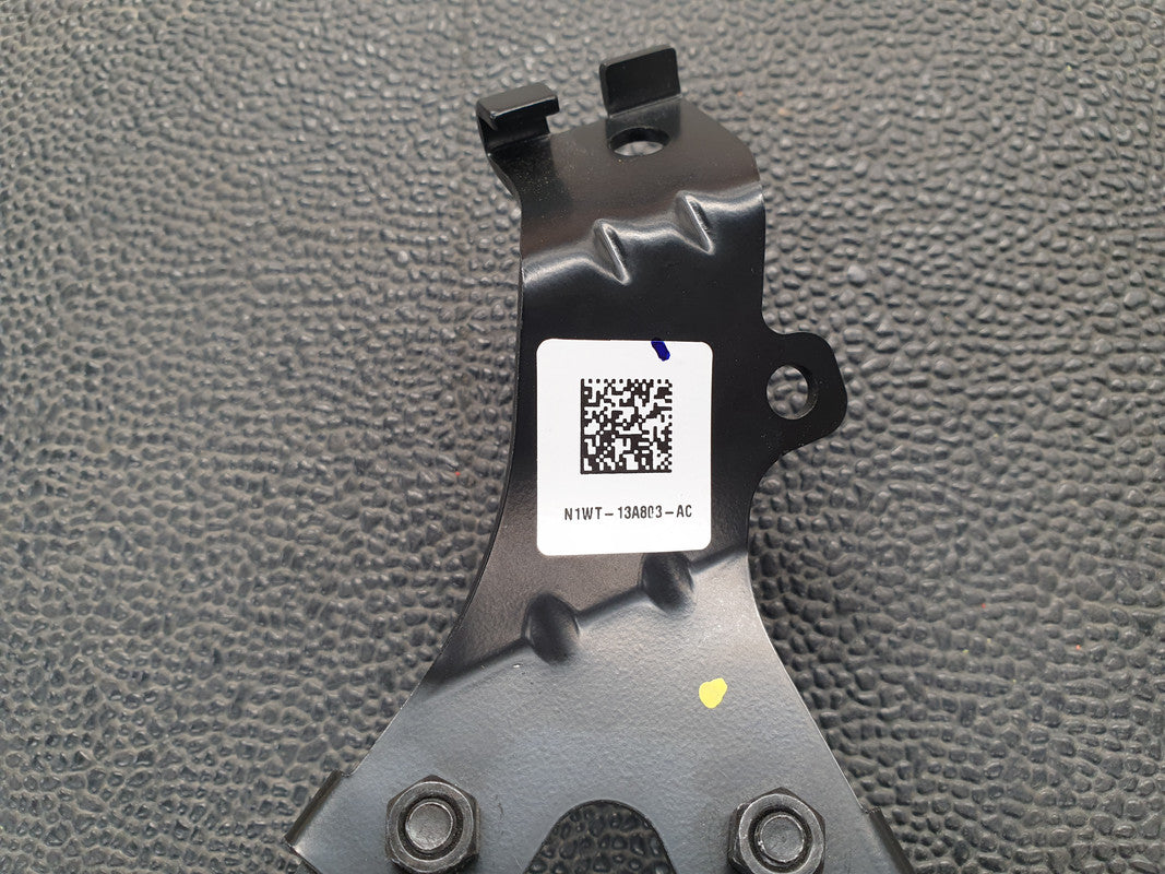 Ford Ranger XLT 2024 Right Side Low and High Tone Horns With Bracket