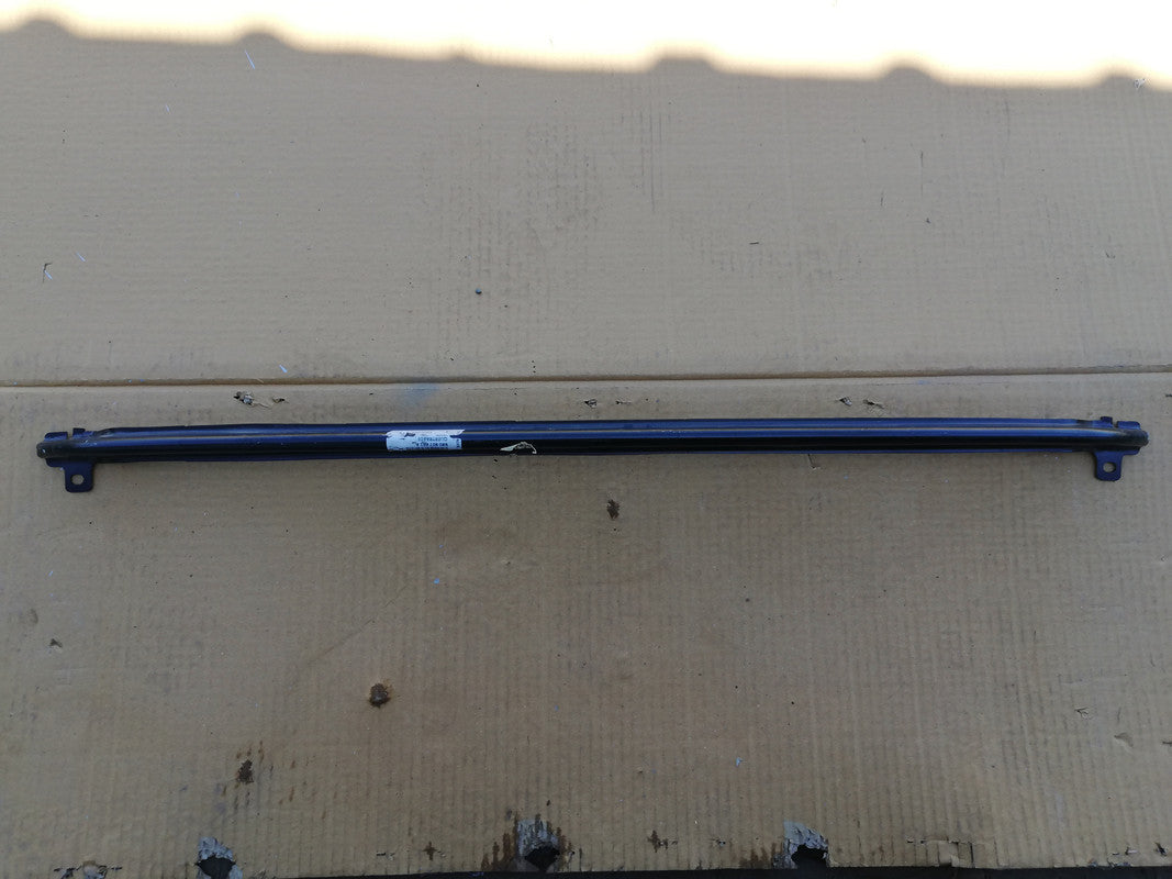 Volkswagen Polo 2009, 2010, 2011, 2012, 2013, 2014, 2015, 2016, 2017 Front Crossmember