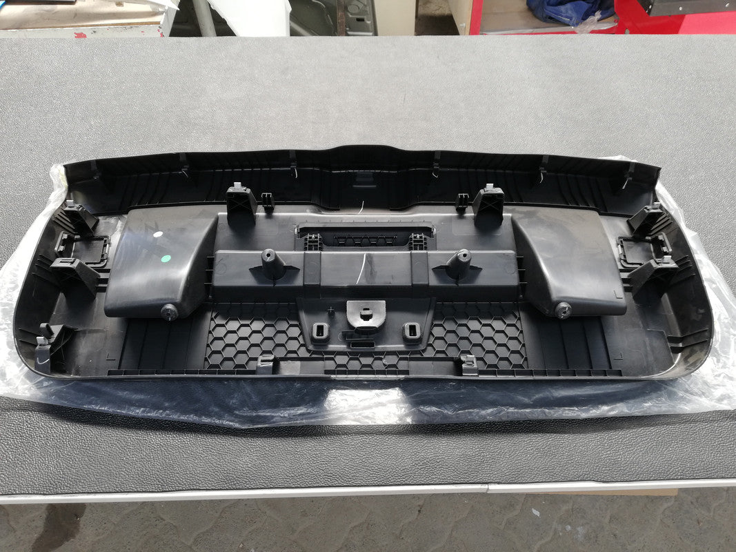 Volkswagen Polo 1.0 TSI LI 2022 Luggage Compartment Cover