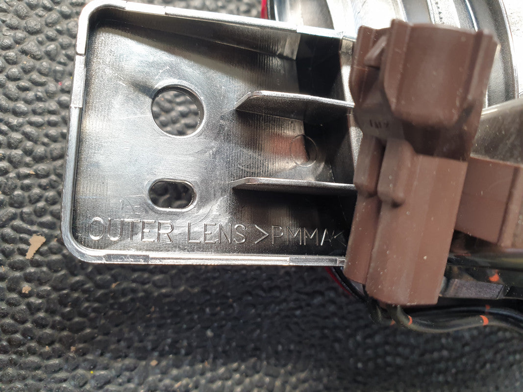 Mitsubishi Pajero 2012 Right Taillight