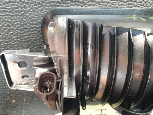 Mitsubishi Pajero 2012 Right Taillight