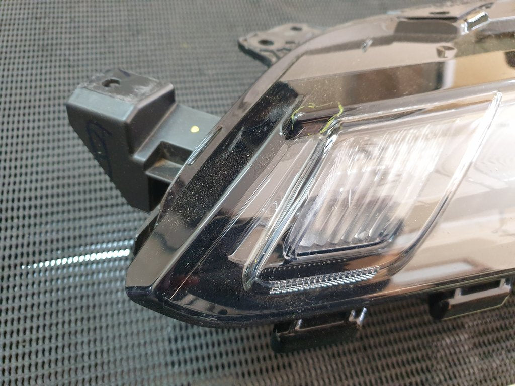 Suzuki Grand Vitara Left Headlight