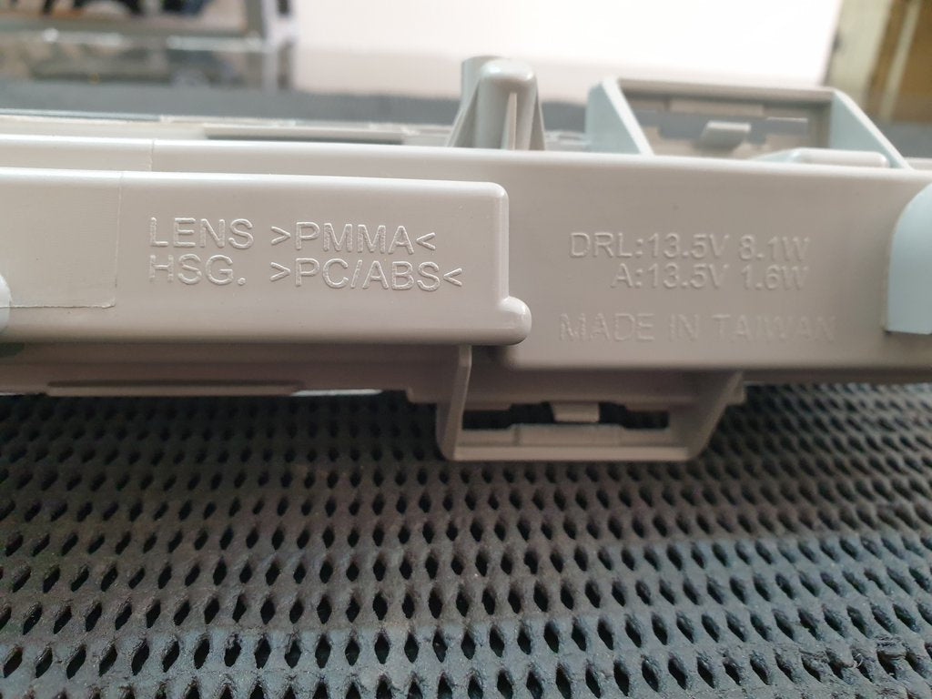 Mercedes-Benz Aftermarket C-Class W204 Left Front Daytime Running Lamp