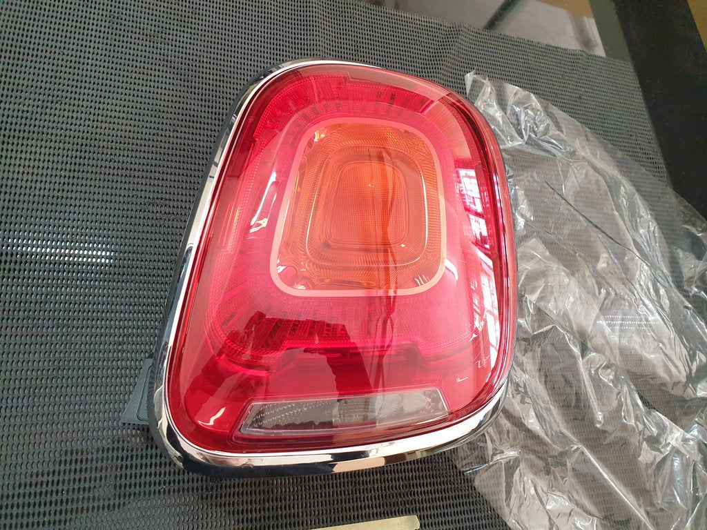 Fiat 500 Right Taillight