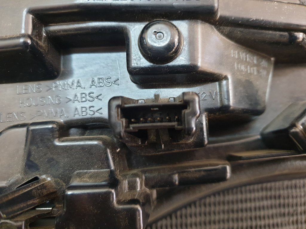 BMW X3 Right Inner Taillight