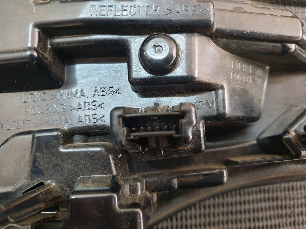 BMW X3 Right Inner Taillight