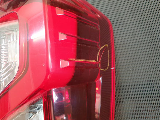 Nissan Navara Right Taillight