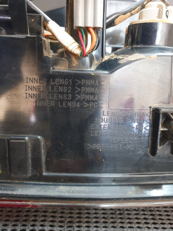 Nissan Navara Right Taillight