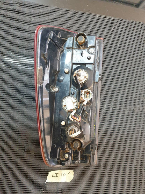 Nissan Navara Right Taillight