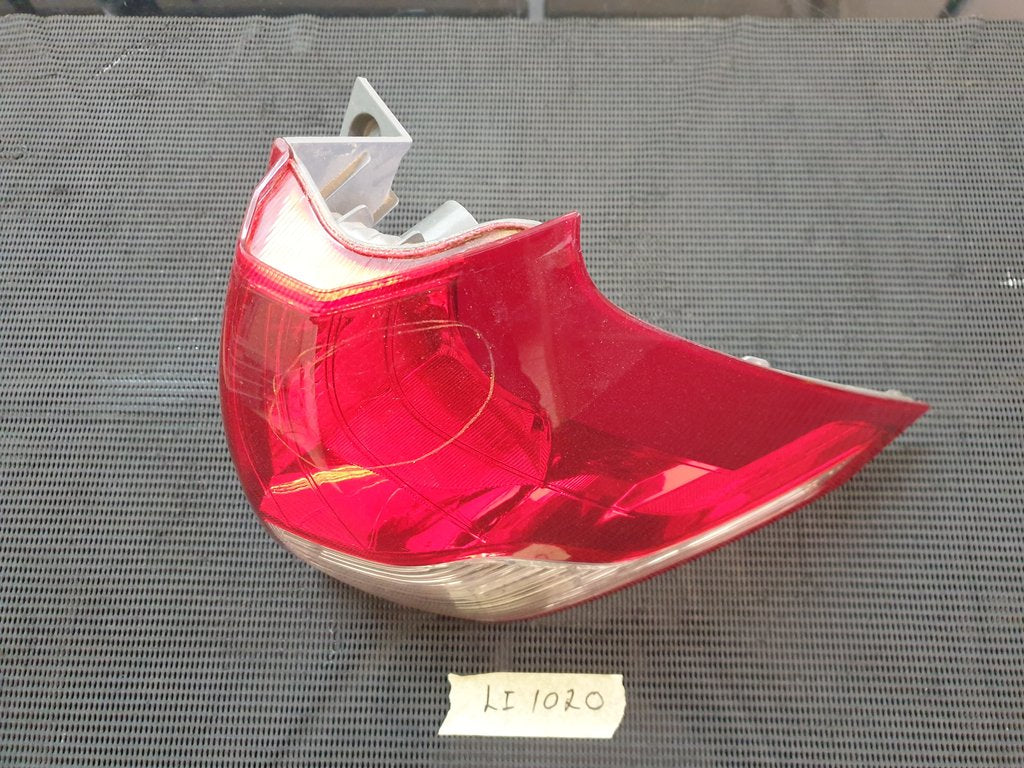 Honda Aftermarket CR-V Right Taillight